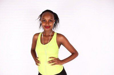 Момиче след дълга разходка